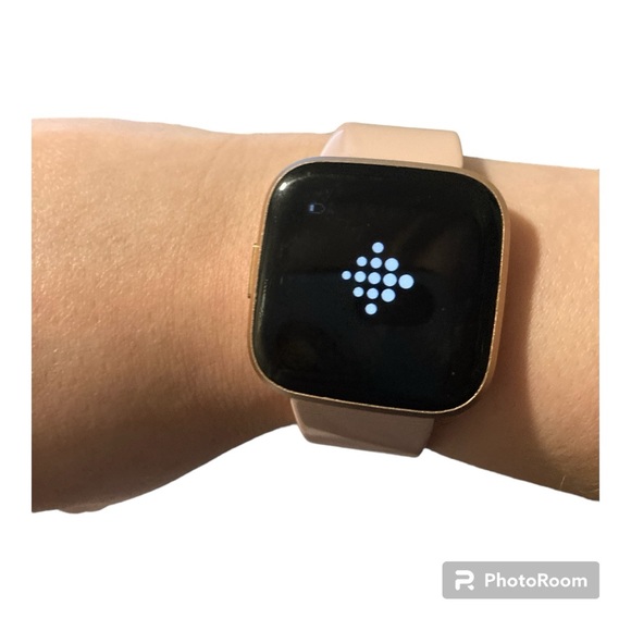 fitbit Accessories - Fitbit Versa 2 with Rose color strap